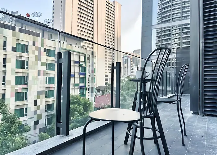 Circle Sukhumvit 11